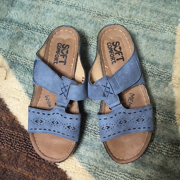 Soft Comfort Women's Blue Sandals, Like New Without Tags - Picture 1 of 5